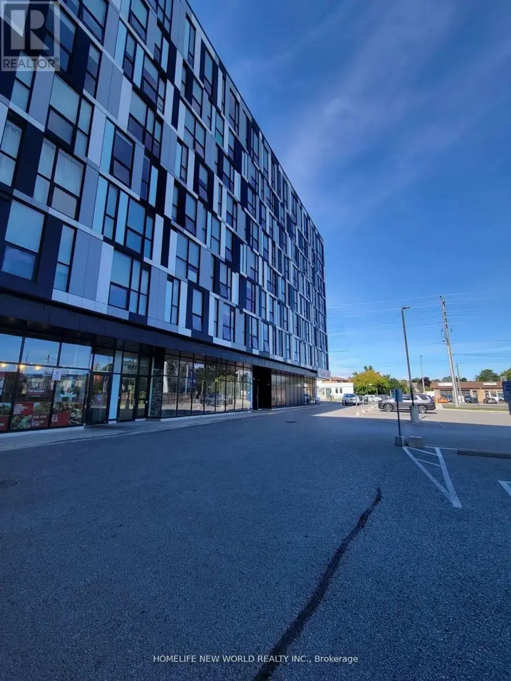 839 - 1900 Simcoe Street N, Oshawa (Samac)