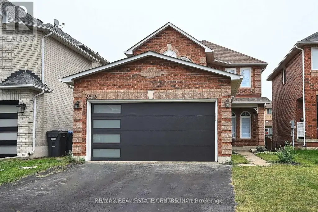3845 Althorpe (upper ) Circle, Mississauga (Lisgar)