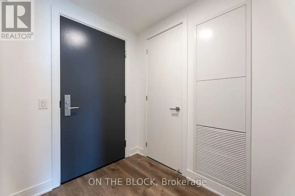 913 - 86 Dundas Street E, Mississauga (Cooksville)