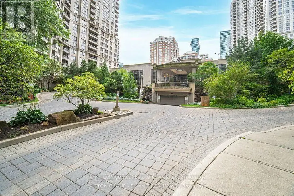 409 - 3880 Duke Of York Boulevard, Mississauga (City Centre)