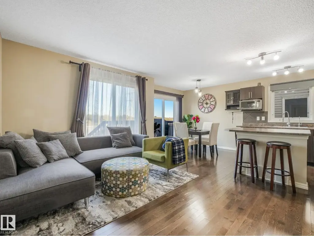 5220 1a Av Sw, Edmonton