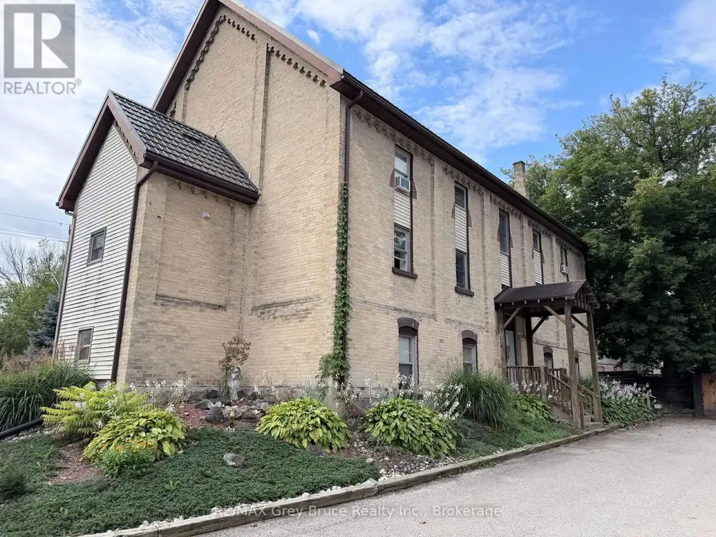 Unit 5 - 108 Queen Street N, West Grey