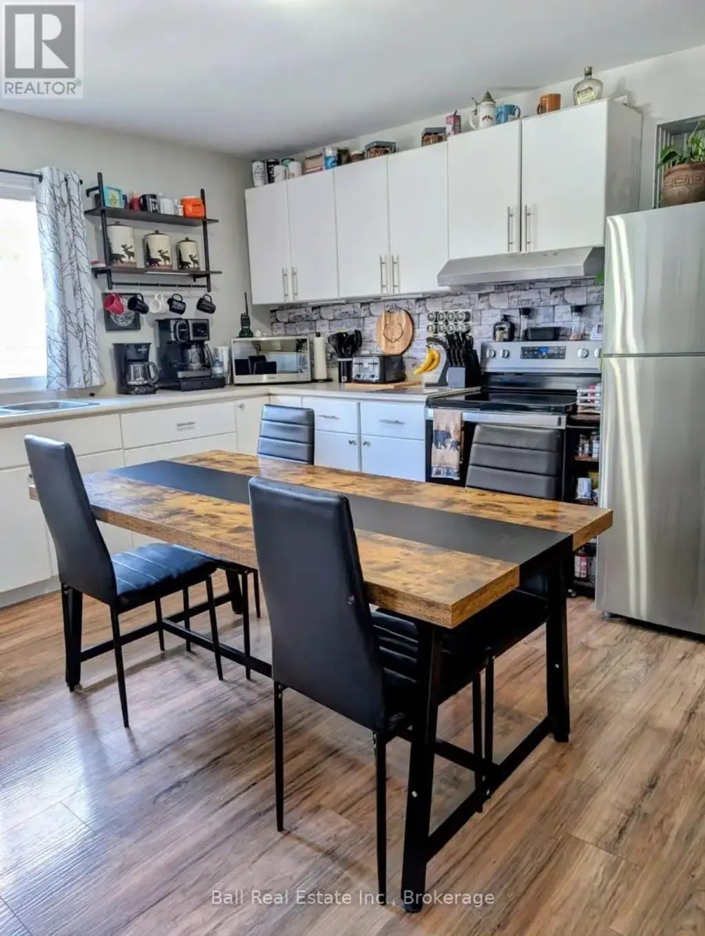 10419 County Road 503, Highlands East (Glamorgan)