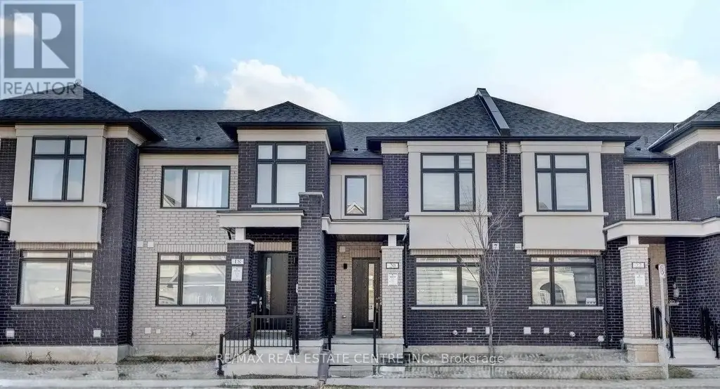 20 Military Crescent, Brampton (Northwest Brampton)
