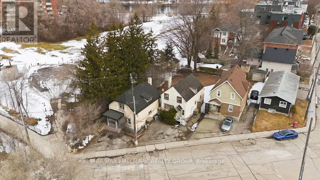 5 & 7 Hurdman Road, Ottawa