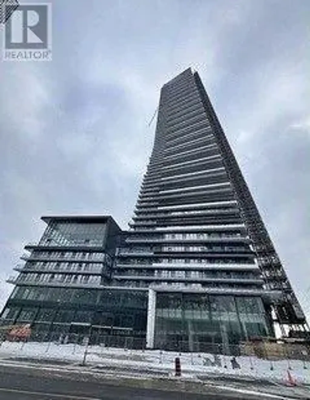 4805 - 448 Burnhamthorpe Road W, Mississauga (City Centre)