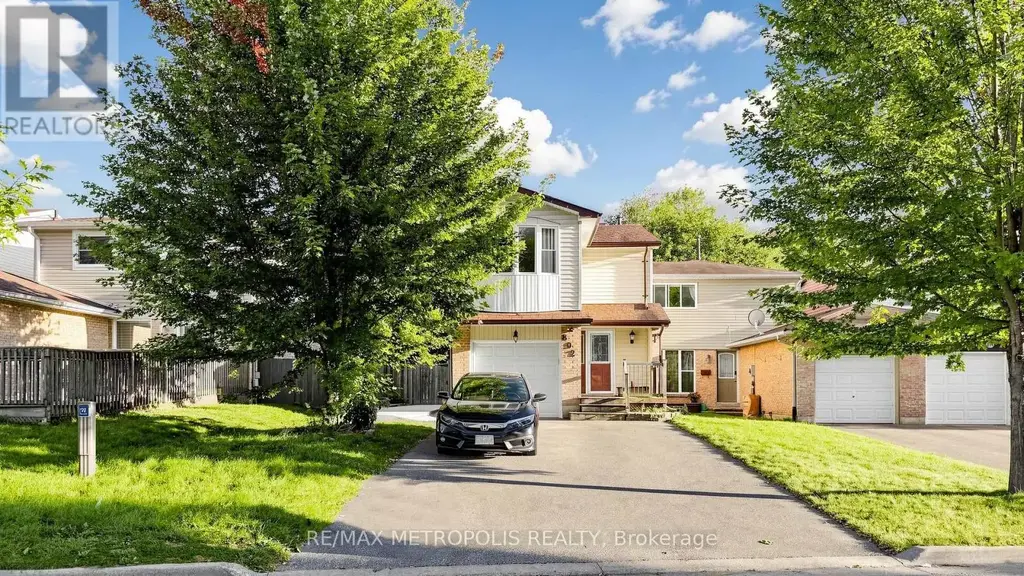 892 Gentry Crescent, Oshawa (Eastdale)