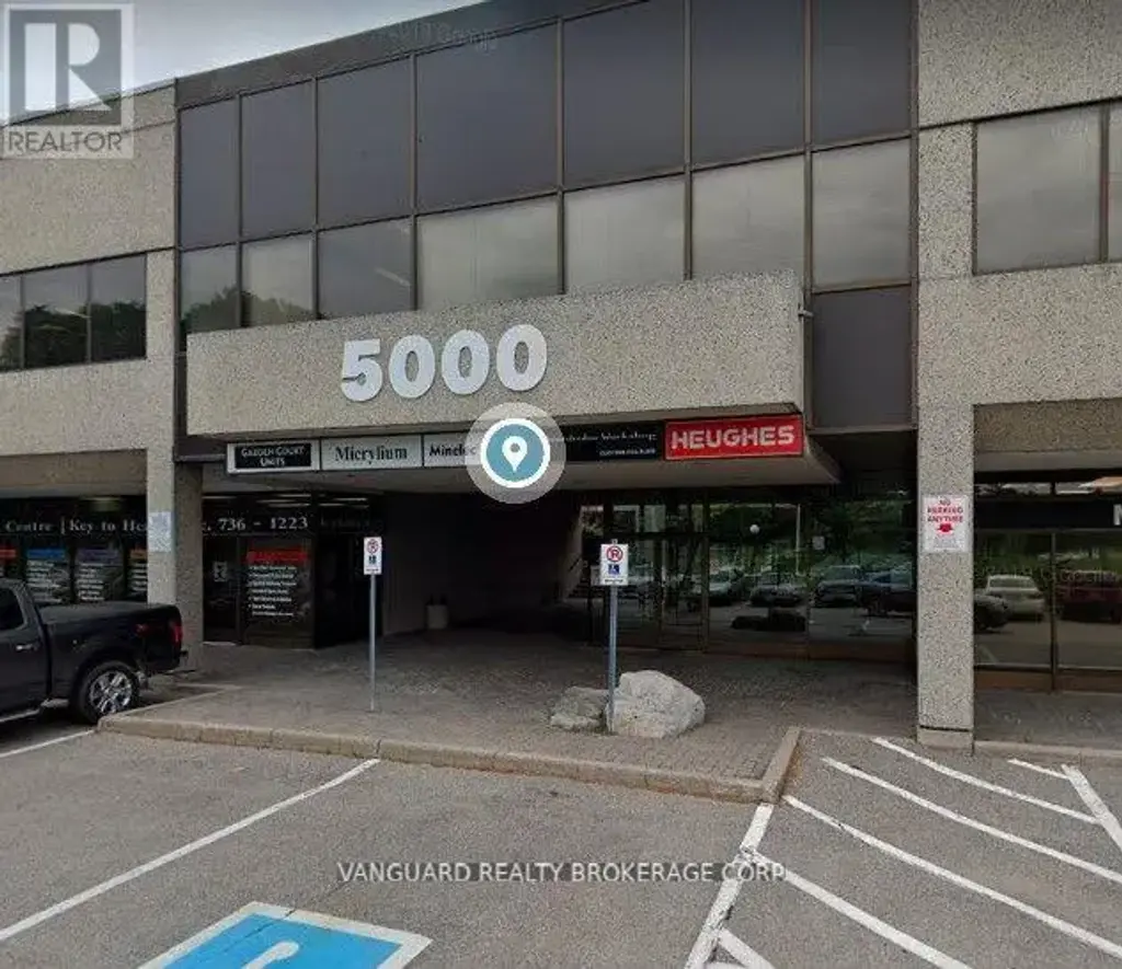 205 - 5000 Dufferin Street, Toronto (York University Heights)