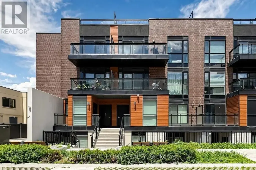 701 - 5289 Hwy 7 Street E, Vaughan (Vaughan Grove)