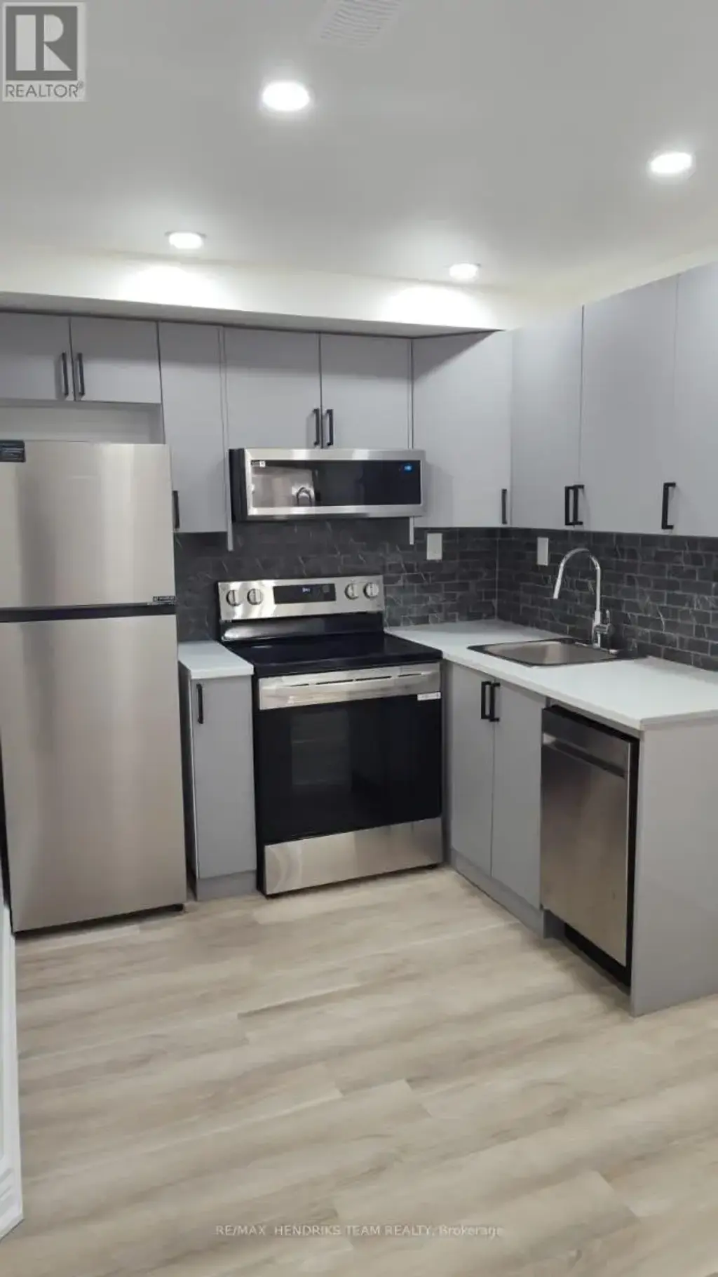 Basement - 199 Port Crescent E, Welland (Dain City)