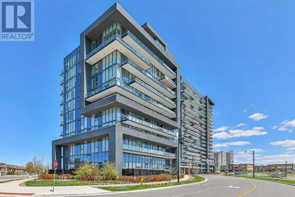 210 - 10 Gatineau Drive, Vaughan (Beverley Glen)
