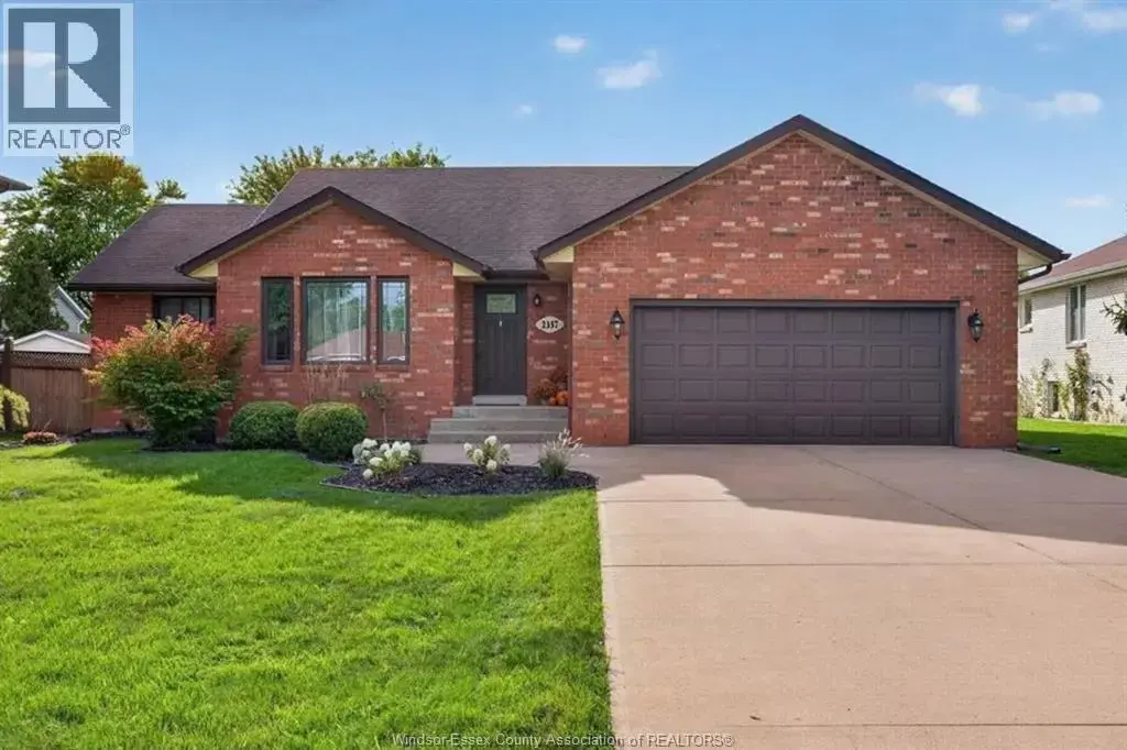 2357 Docherty Drive, Tecumseh