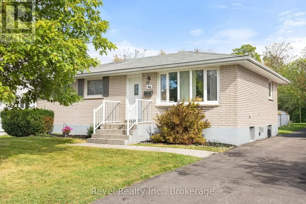 50 St David Street, Kawartha Lakes (Lindsay)