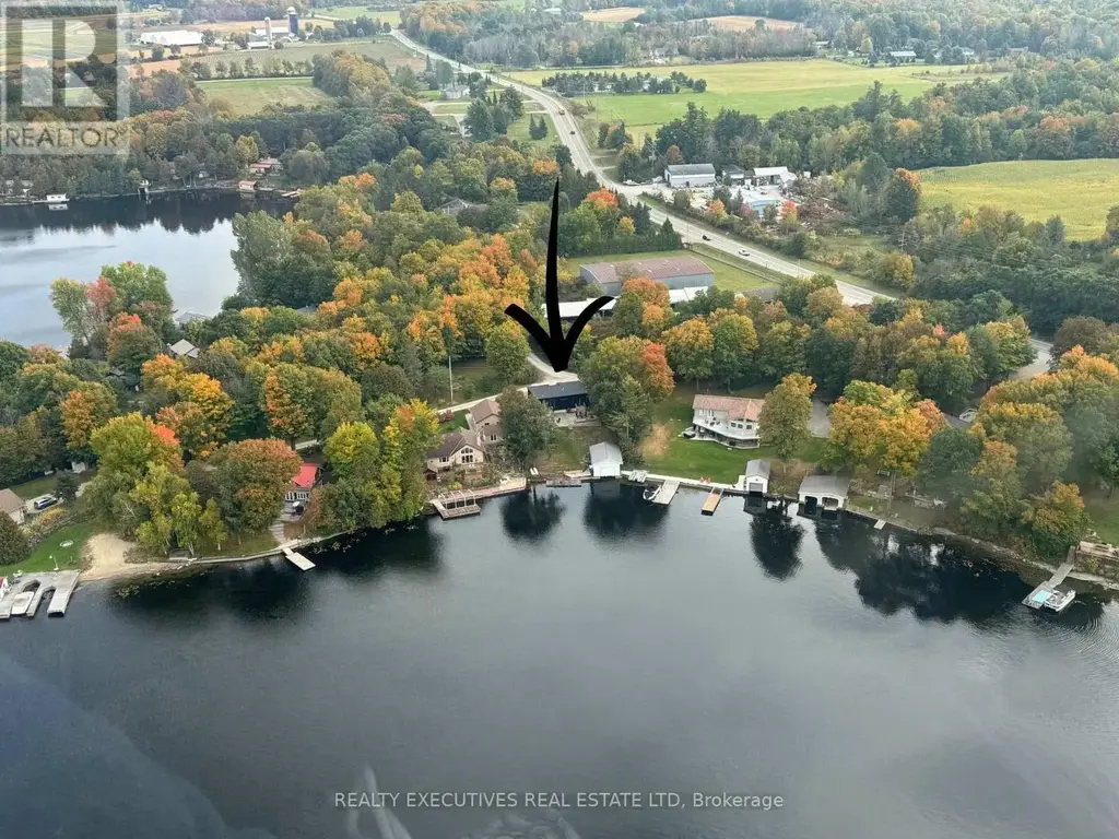 30 R7a Road, Rideau Lakes