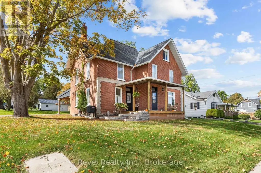 15578 Simcoe Street, Scugog (Port Perry)