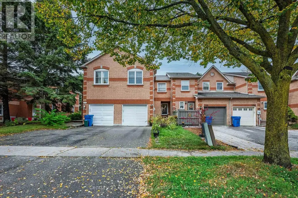742 Shanahan Boulevard, Newmarket (Armitage)