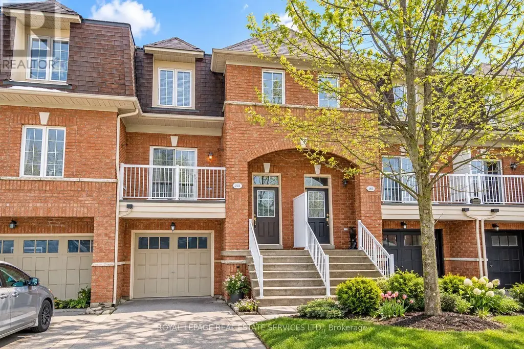 2353 Saddlecreek Crescent, Oakville (WM Westmount)