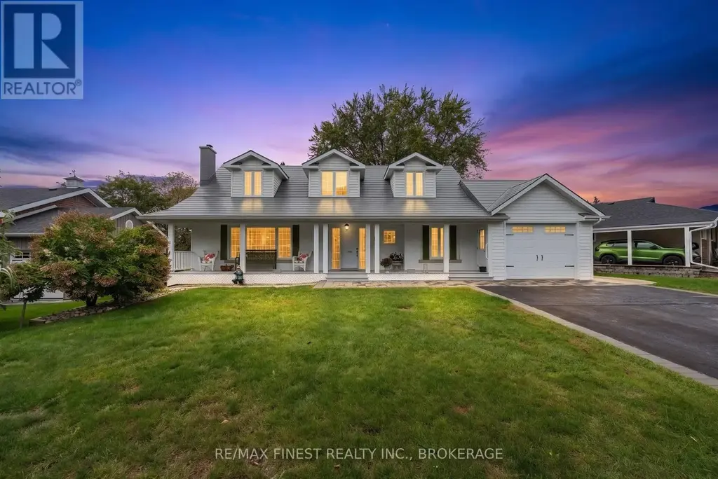 18 Stormont Avenue, Kingston (West of Sir John A. Blvd)