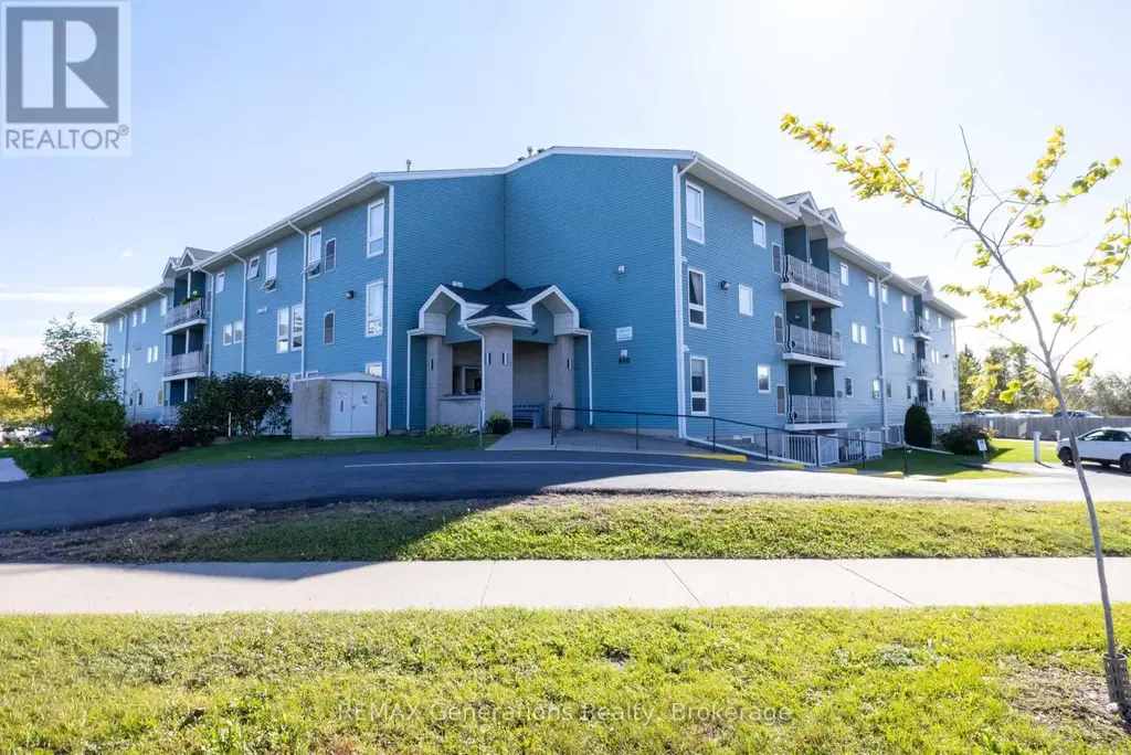 207 - 800 Gordon Street, Thunder Bay (Westfort)