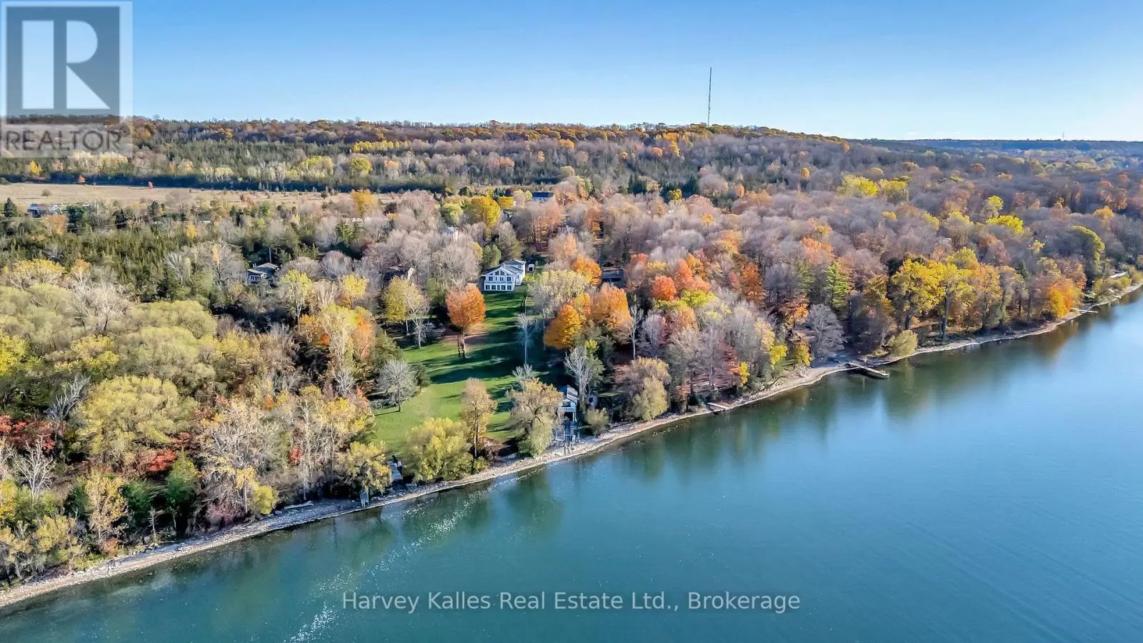 12130 Loyalist Parkway, Prince Edward County (Hallowell Ward)