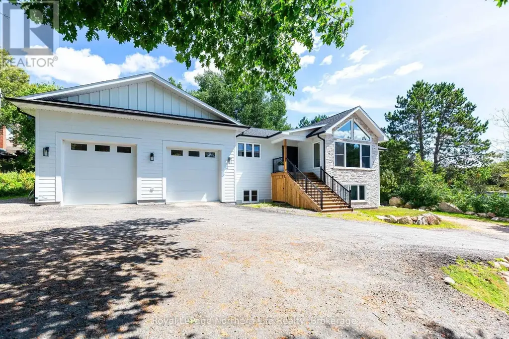 90 Young Drive, Powassan