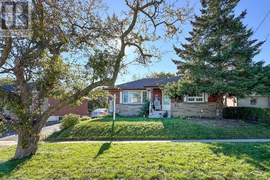 64 Harris Avenue, Oshawa (McLaughlin)