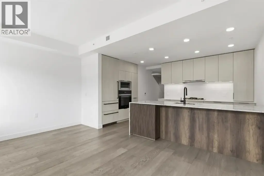 304 3590 W 39th Avenue, Vancouver