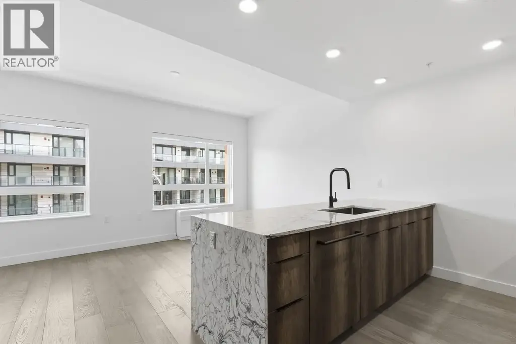 306 3590 W 39th Avenue, Vancouver