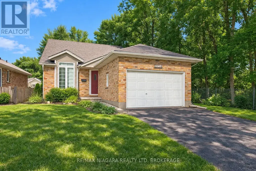 3417 Michelle Court, Niagara Falls (Mt. Carmel)