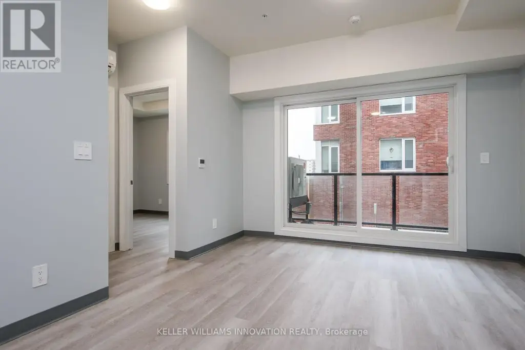 203 - 10 Queen Street, St. Thomas