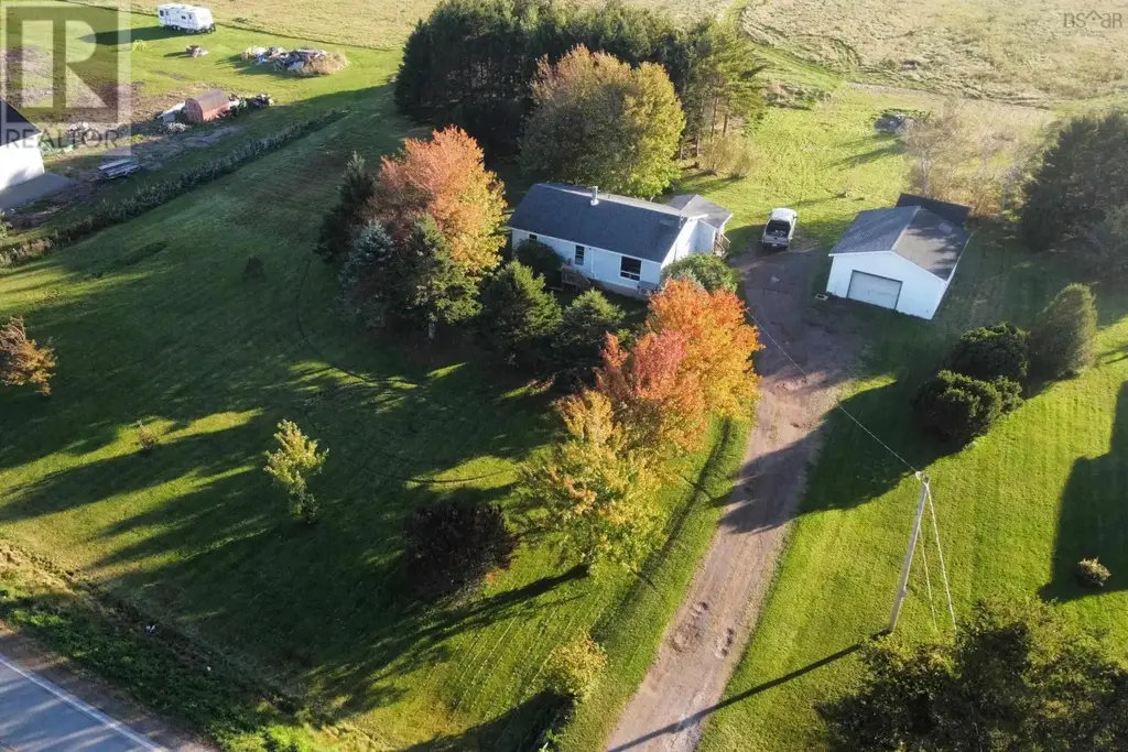 9340 Highway 366, Port Howe