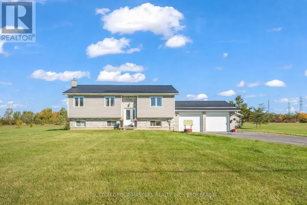 3358 Scanlan Road, Frontenac (Frontenac South)