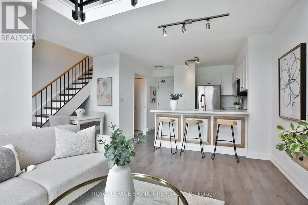 703 - 18 Merton Street, Toronto (Mount Pleasant West)
