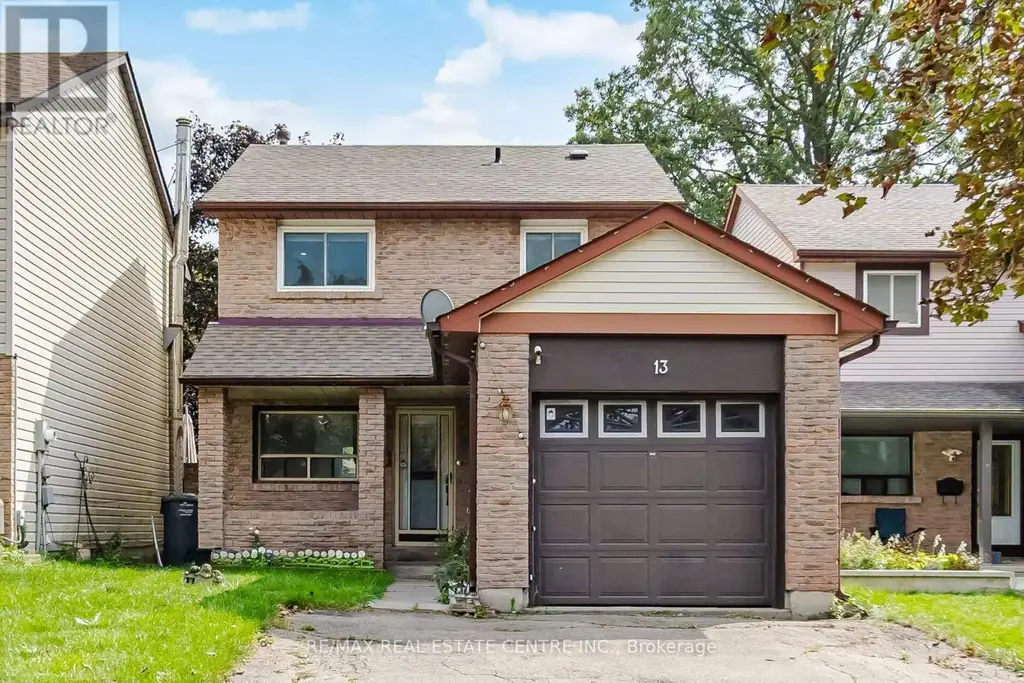 13 Dalzell Avenue, Brampton (Heart Lake West)