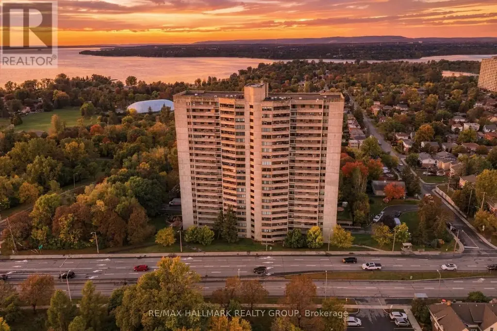 1005 - 415 Greenview Avenue, Ottawa