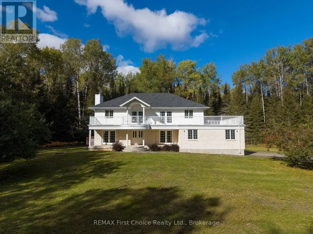 2086 Granite Road, Thunder Bay (McIntyre South)