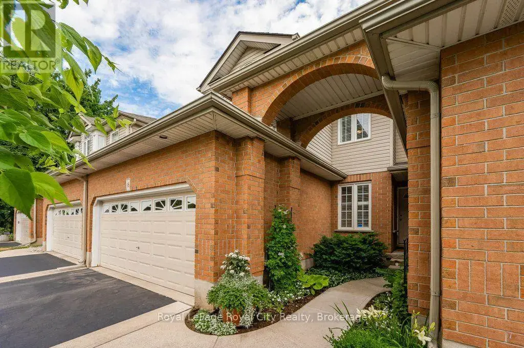 16 - 784 Gordon Street, Guelph (Kortright East)