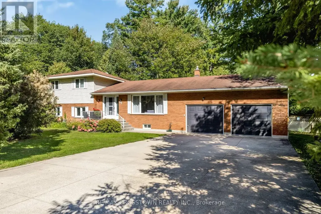 87 Baywood Way, Wasaga Beach
