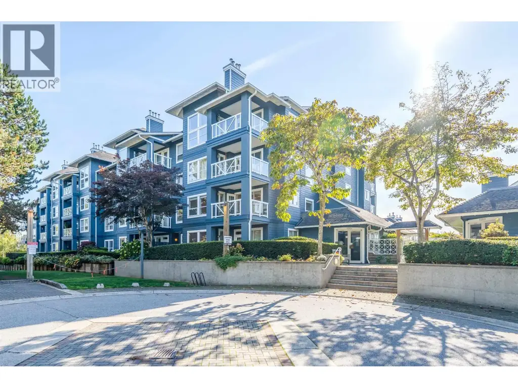 215 12931 Railway Ave Avenue, Richmond