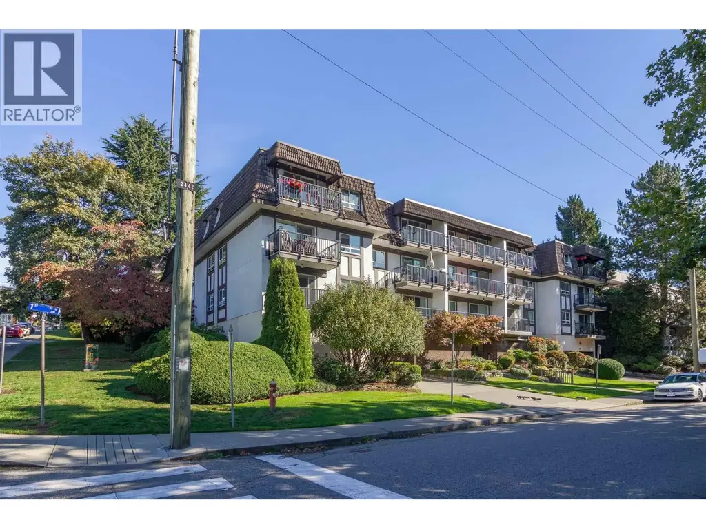 210 270 W 1st Street, North Vancouver