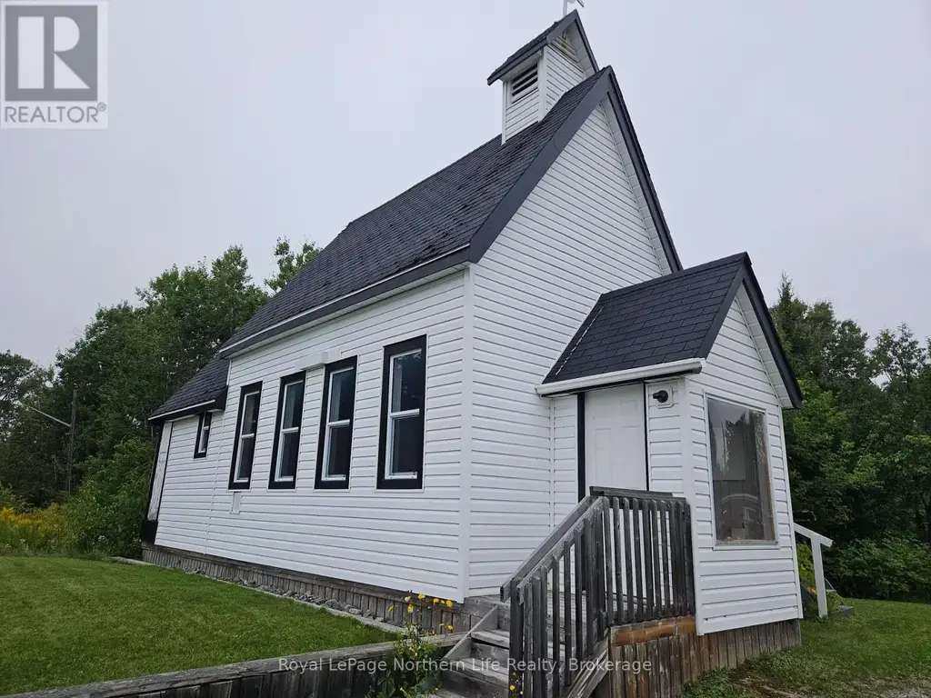 14 Parkwood Lane, Temagami