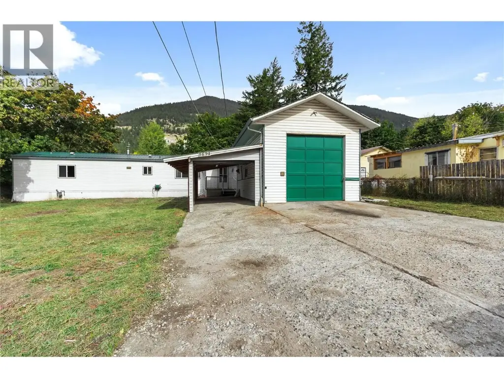 5694 97 Highway, Falkland