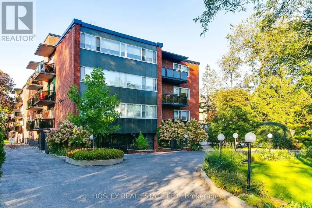 404 - 158 Crescent Road, Toronto (Rosedale-Moore Park)