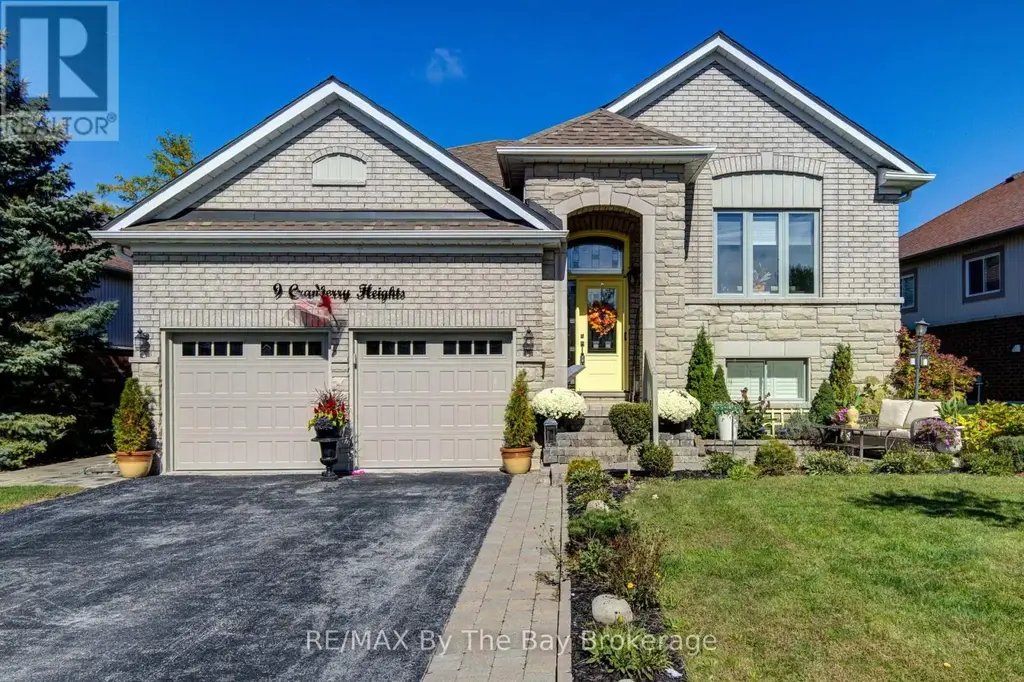 9 Cranberry Heights, Wasaga Beach