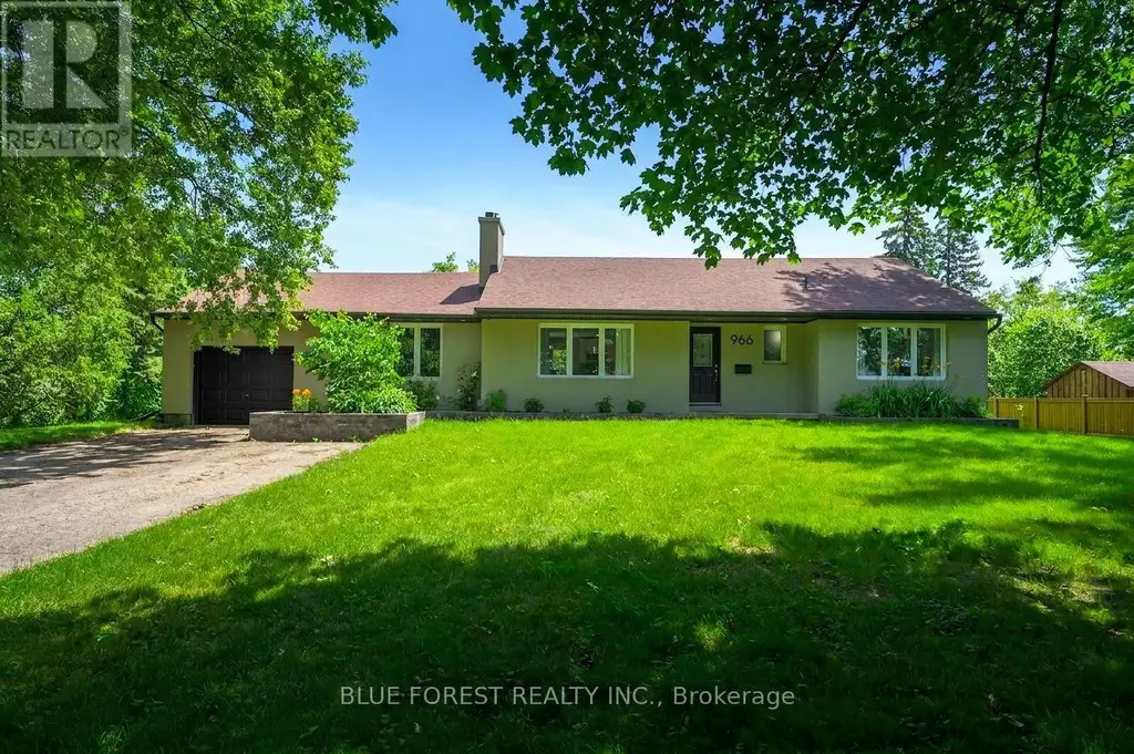966 Glenbanner Road, London South (South Y)