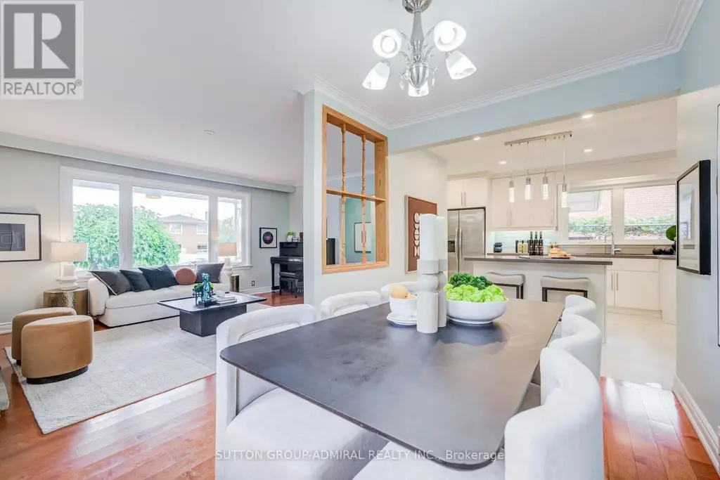 193 The Westway, Toronto (Willowridge-Martingrove-Richview)