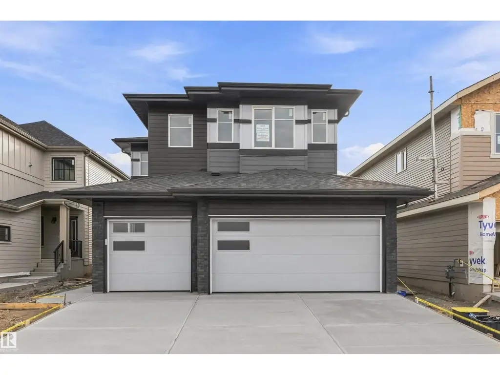 7813 Kipnes Li Sw, Edmonton