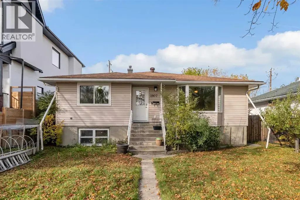 2807 32 Street Sw, Calgary