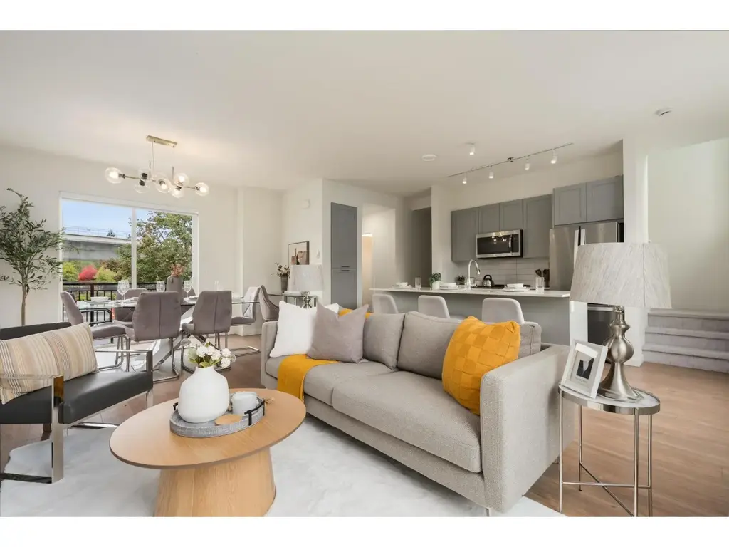 1305 16433 Watson Drive, Surrey