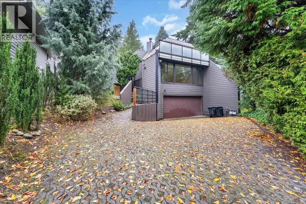 6225 Mckee Street, Burnaby
